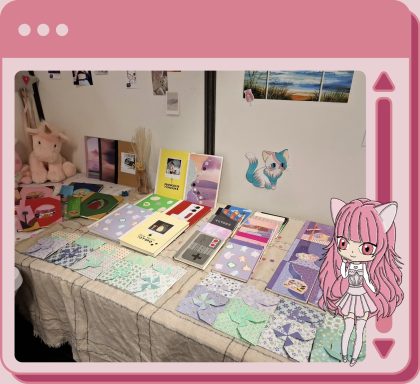 Cadre rose avec Onyx en bas à droite. Zoom sur la deuxième partie de mon stand